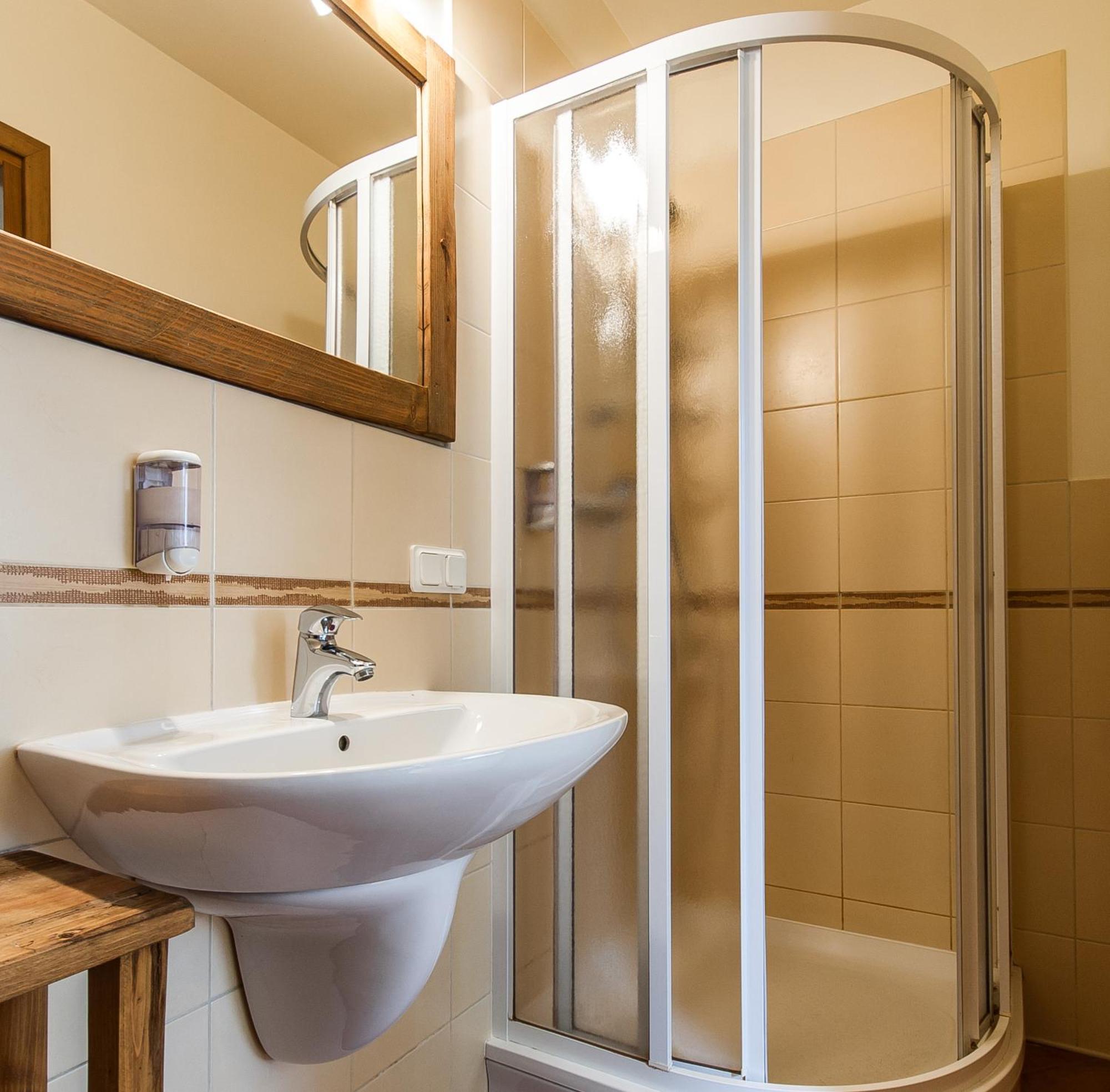 Laucu Akmens Otel Skulte  Oda fotoğraf